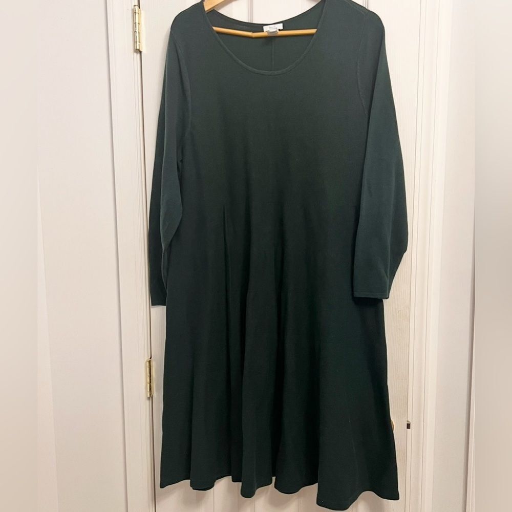 J JILL - 2X- Deep Emerald Green Dress Knit Dress. A-line, long sleeve. Modest. - Picture 10 of 12